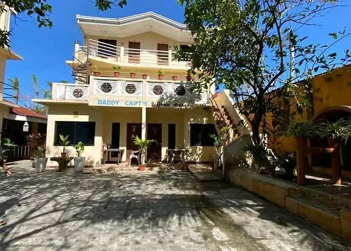 Daddy Capts Bantayan Island Guest house Pooc