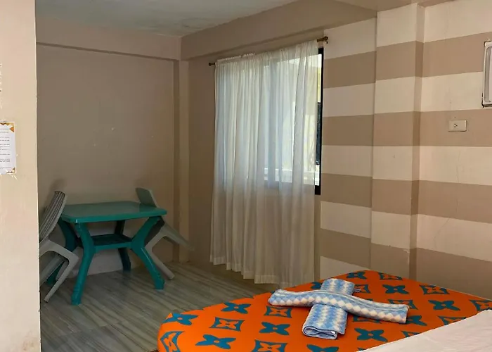 Guest house Daddy Capts Bantayan Island